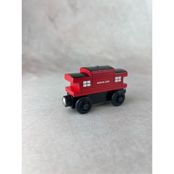 Vintage Thomas the Train Sodor Line Caboose Wooden Railway Vintage 2000 Red - Picture 6 of 8